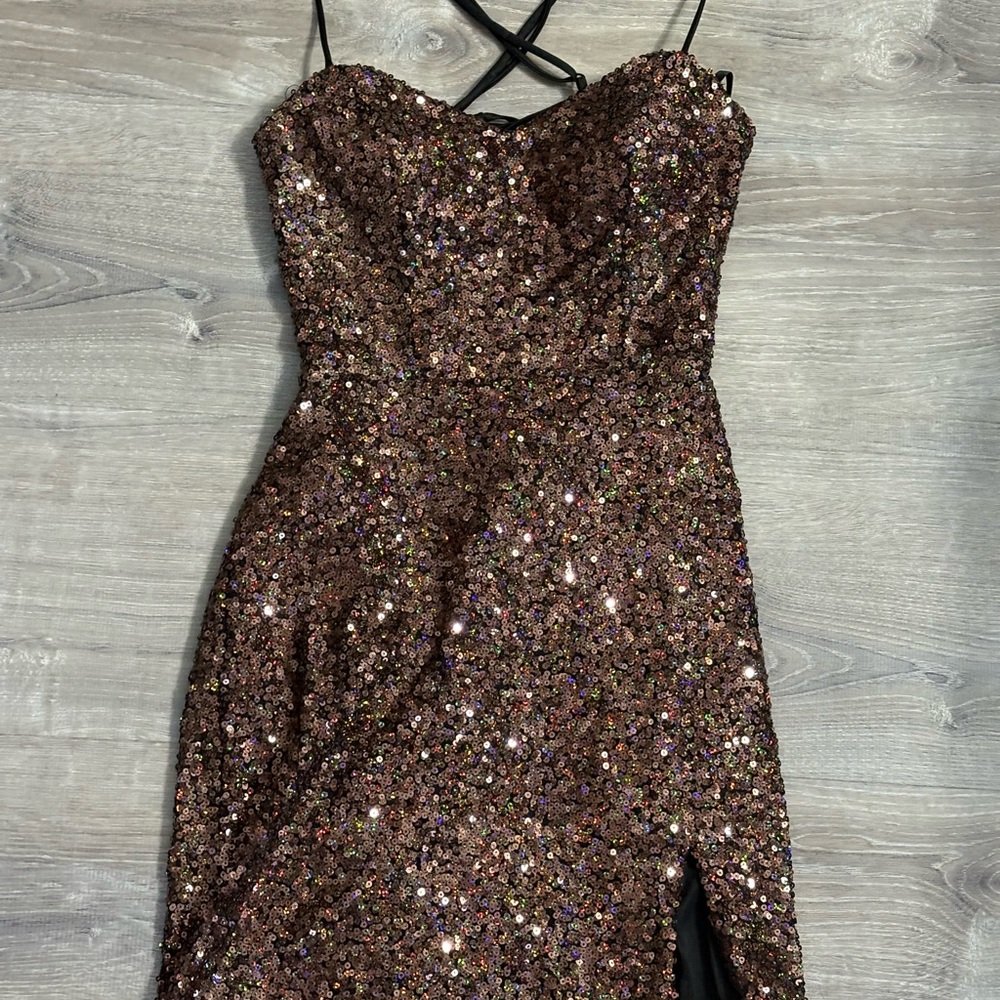 City Studio Sequin Dress in black and gold